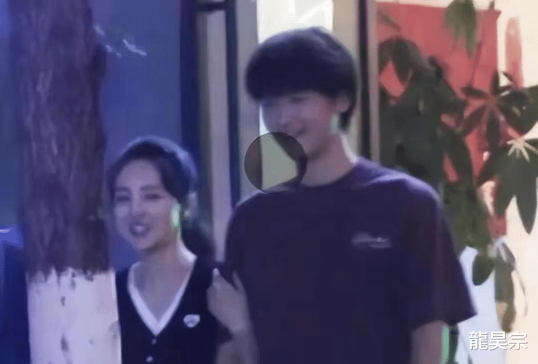 董璇|一张照片,扯下了董璇最后一丝“体面”!