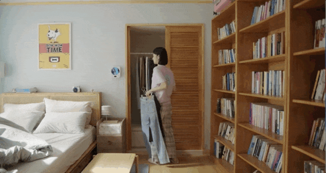 刚火一年,这内娱男顶流就塌了