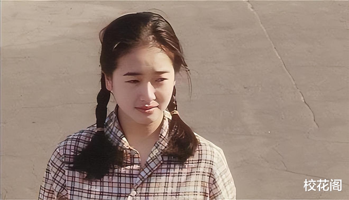 “勾栏从来扮高雅”,刀郎的这句话,将左小青的“面具”彻底撕烂