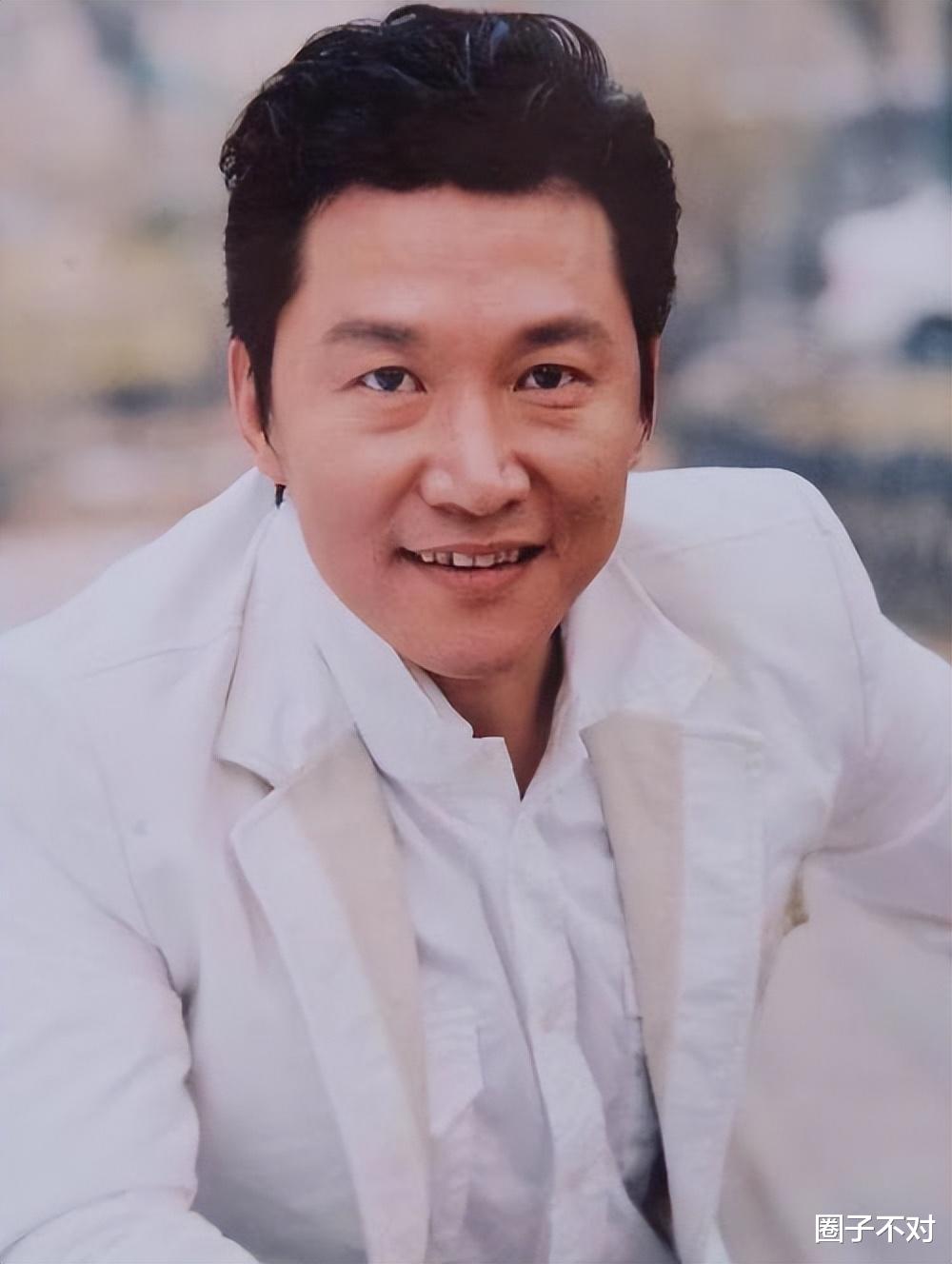 演员赵燕国彰：走红后娶瑞典妻子，如今恩爱25年生下混血女儿