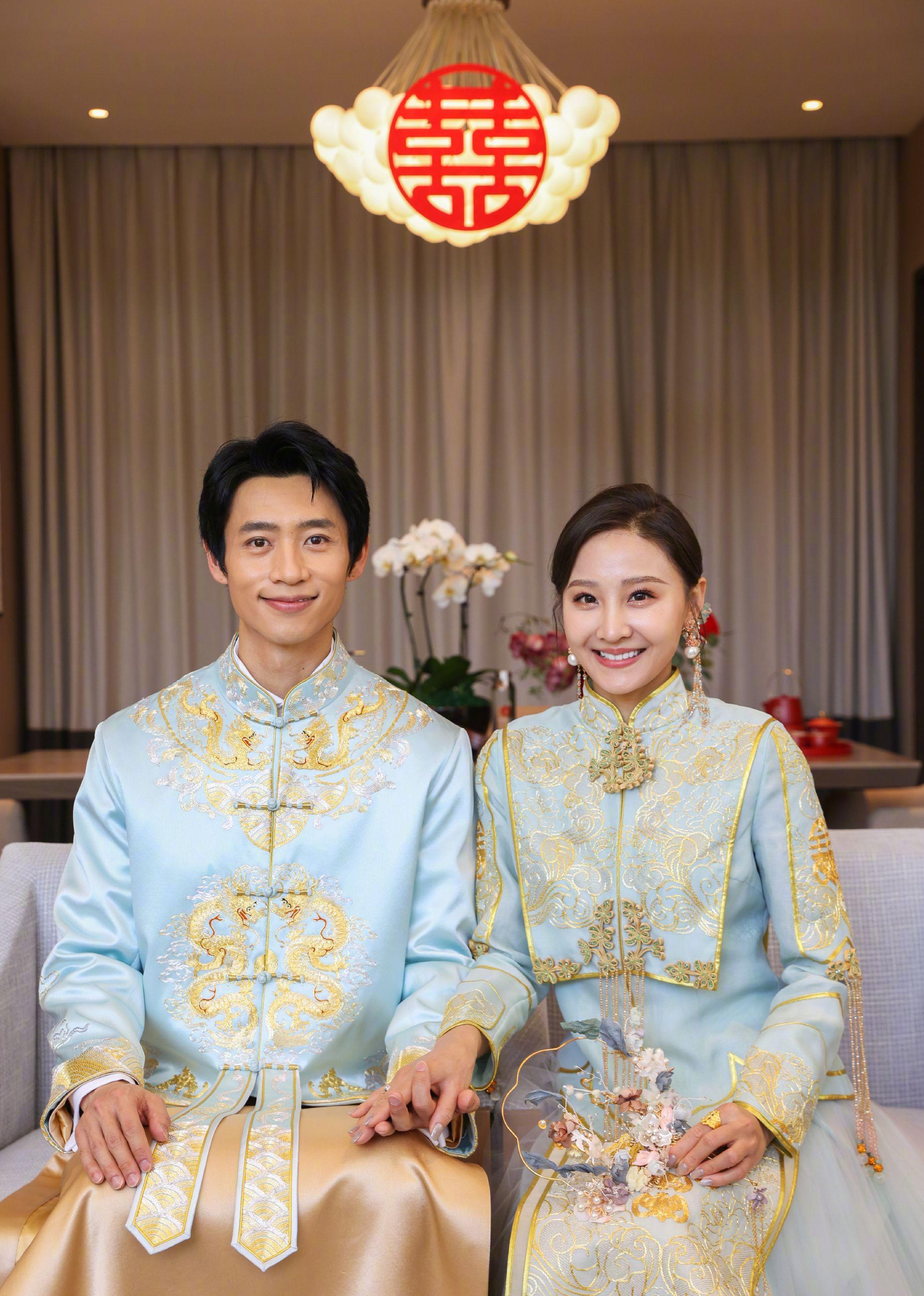 魏晨|37岁魏晨晒娇妻孕照喜当爹！夫妻同框幸福美满