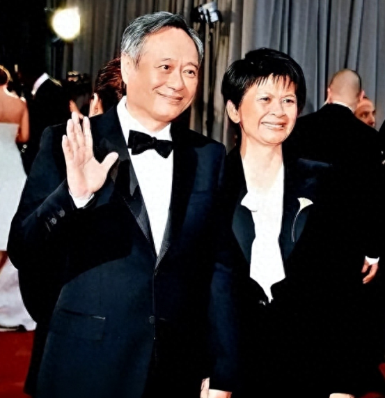 拒改国籍的6位明星：宁愿为祖国缴纳千万巨款，也要当中国人！