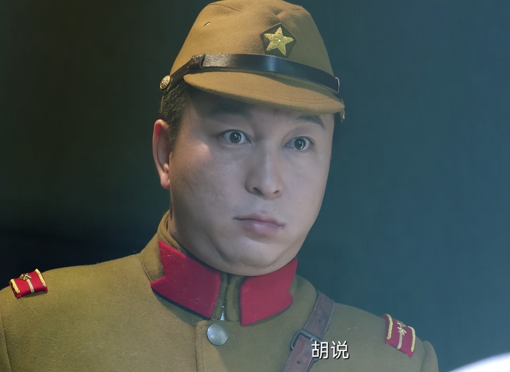 又一谍战剧大剧首播,狂追4集不过瘾,精彩剧情堪比《风筝》