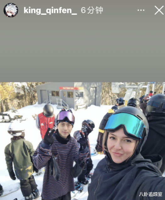 秦奋与谷爱凌疑现身奥地利,戴情侣款护具比剪刀手,身高被指155