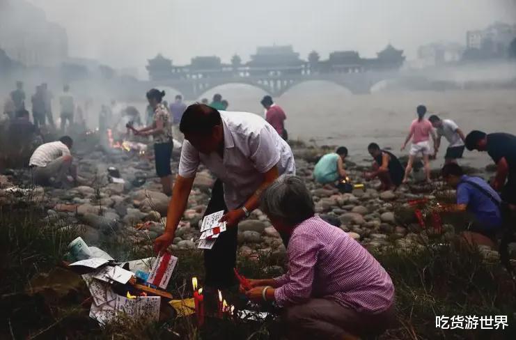 茄子|今日中元节，再忙别忘“吃2样、忌3事、做4事”，为家人祈福纳祥