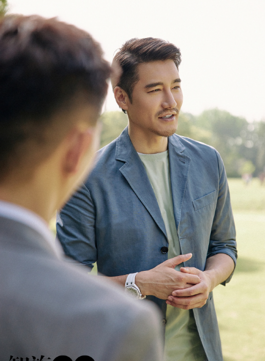 胡兵|胡兵官宣结婚惊动娱乐圈，30年的爱情终成眷属