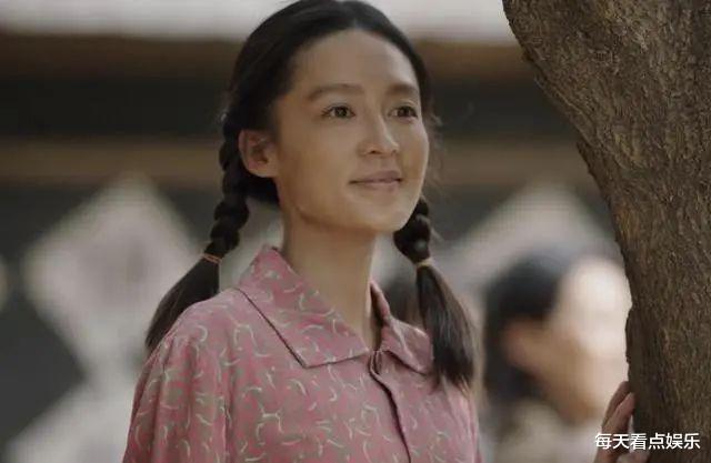 殷桃|被“烤瓷牙”毁了的年代剧,我怀念起殷桃、梅婷、热依扎的乡土味