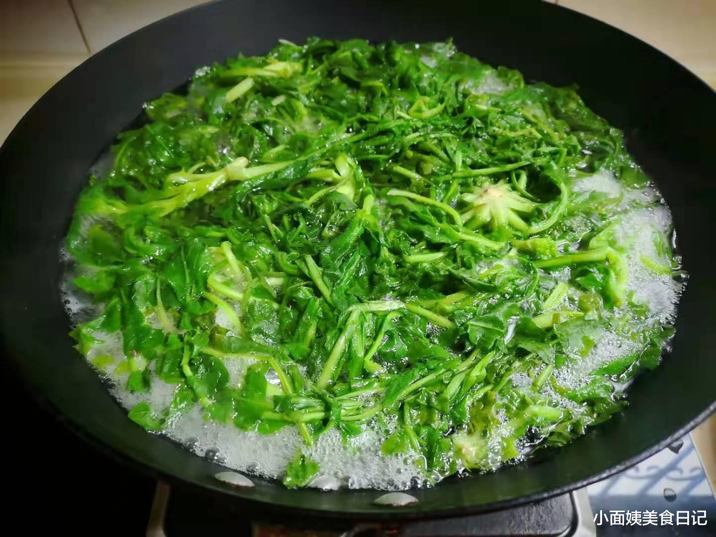 荠菜|入冬前，遇到路边这种野菜别手软，多挖些囤起来，分享5种做法