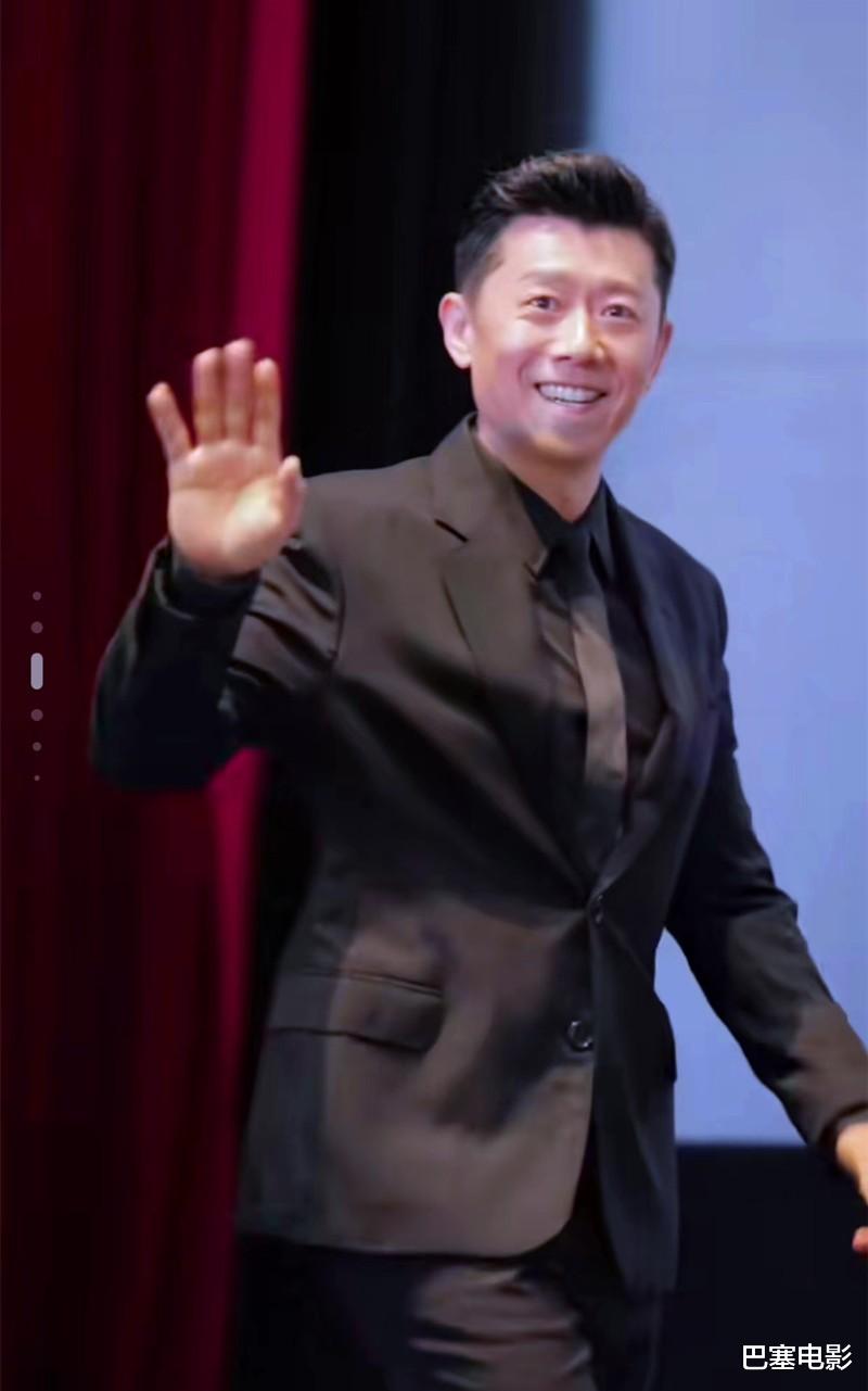 《封神》首映红毯:袁泉美得独特,妲己颜值不稳,陈坤撞脸秦昊