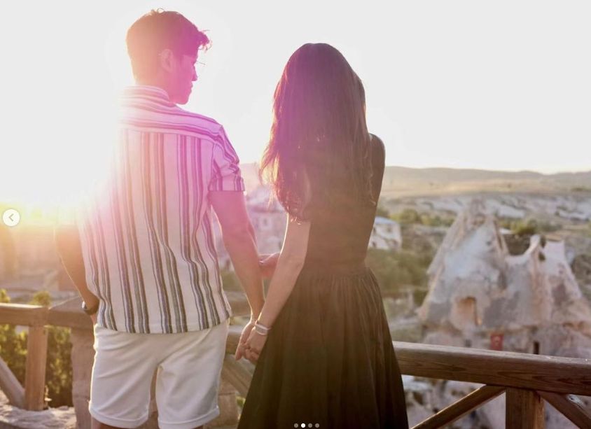 陈乔恩和老公庆4周年!嫁入豪门面相大变,想办小型婚礼孩子随缘