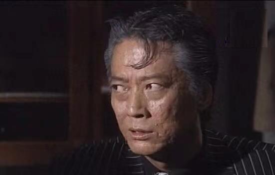 香港反派演员对比，都是童年的阴影，真不相信他们越老越面善！