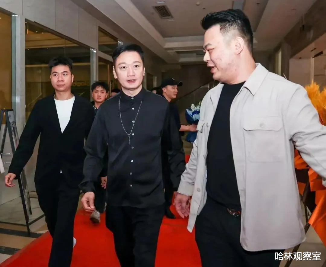 陶大宇|59岁陶大宇内地走穴引争议,一天跑6家店,言行被指高傲、素质低