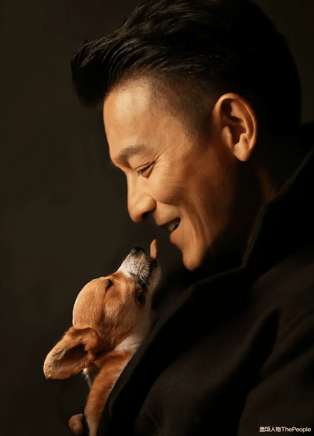 男神|发福发腮、满脸褶子、肿胀僵硬还秃顶…港圈男神其实都是虚假冻龄