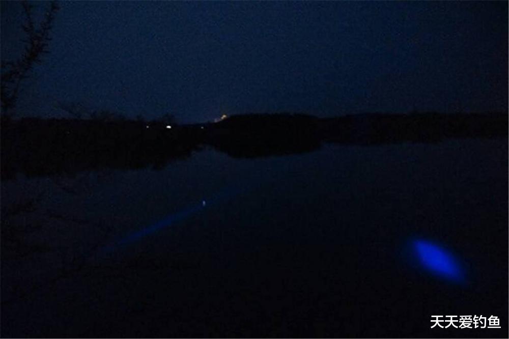 夜钓|晚春可以夜钓了，连竿秘诀5钓5不钓，大鱼轻松装满篓