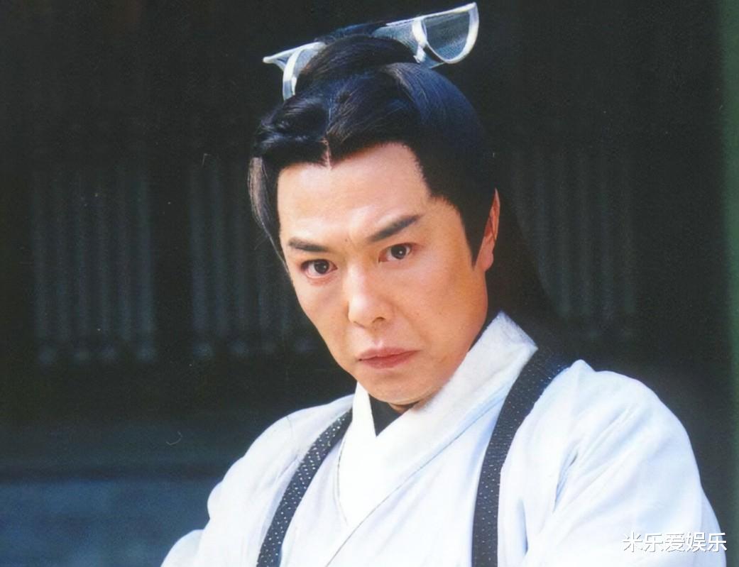 把张嘉译嘴亲肿,把胡歌亲到吐,她被称为“吻戏一姐”