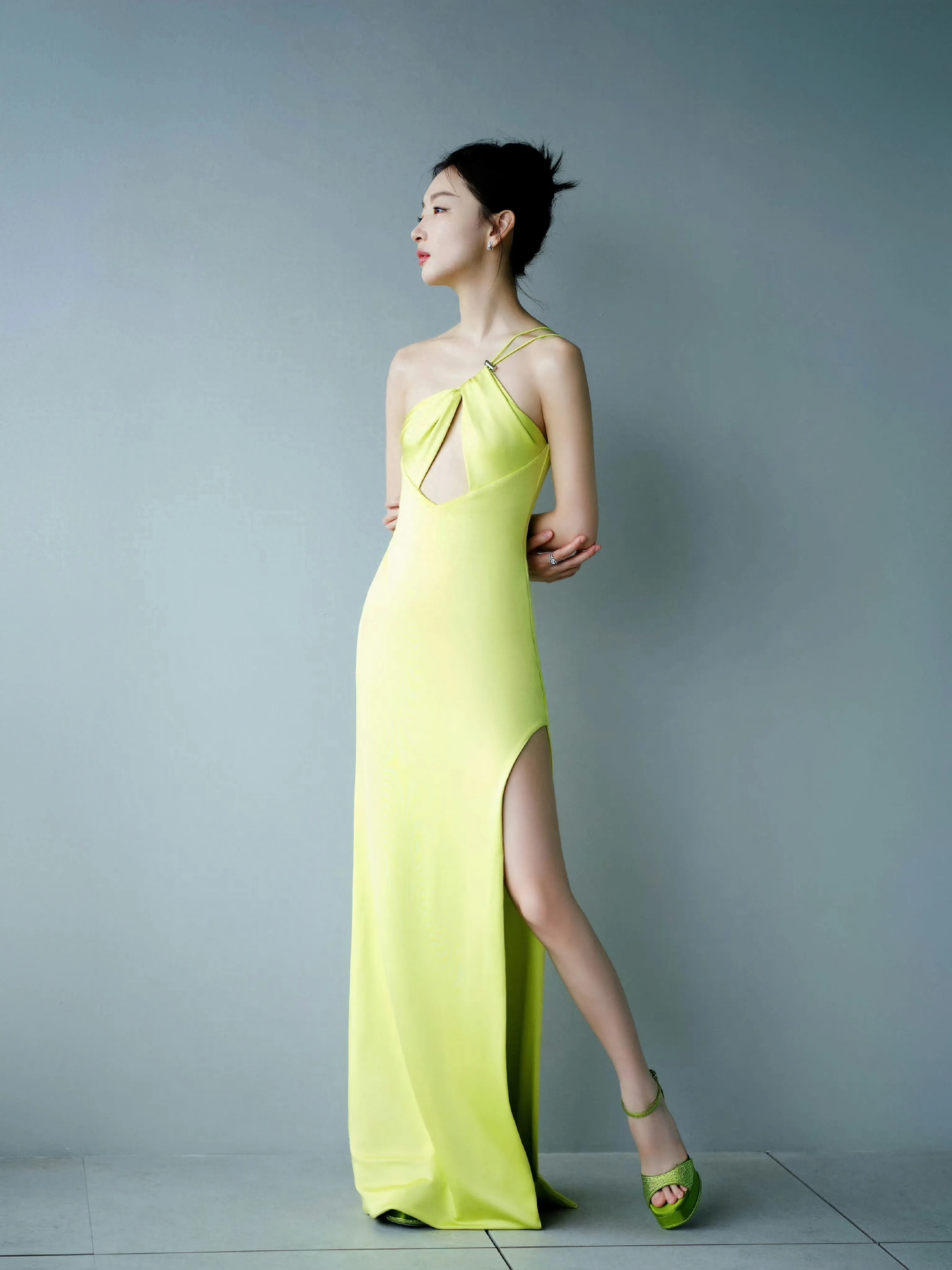 薛凯琪:40岁依旧是少女模样,因为一句不要脸深陷困扰