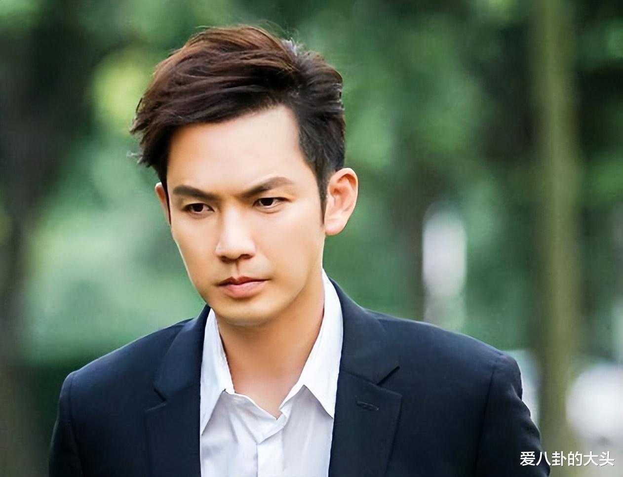 《尘缘》《暮色心约》连续扑街,屡败屡战,是谁给了baby演戏的勇气?