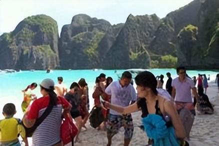 旅行|泰国旅行时，为什么不可以从一个漂亮女人的手中接过一条毛巾？