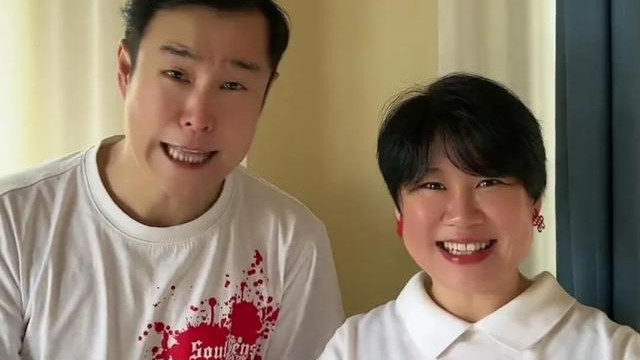 小沈阳|小沈阳三亚庆贺新年！头发稀疏险秃头，38岁沈春阳黑色内衣显得太尴尬