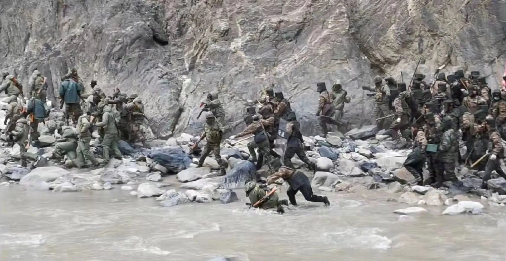 2022年中印冲突真相:得到美情报支援,一千印军伏击300解放军 - 军事