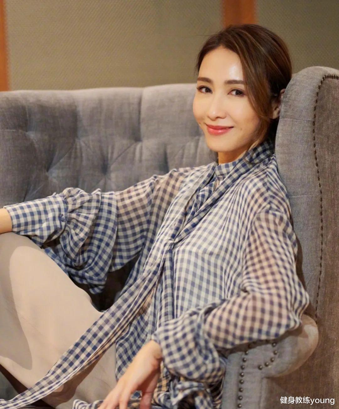 “最美赵敏”黎姿，分享冻龄的保养秘籍