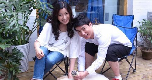 嘻哈包袱铺|和赵本山关系匪浅的王雅捷，被捧红后，为何拒其上春晚邀请？