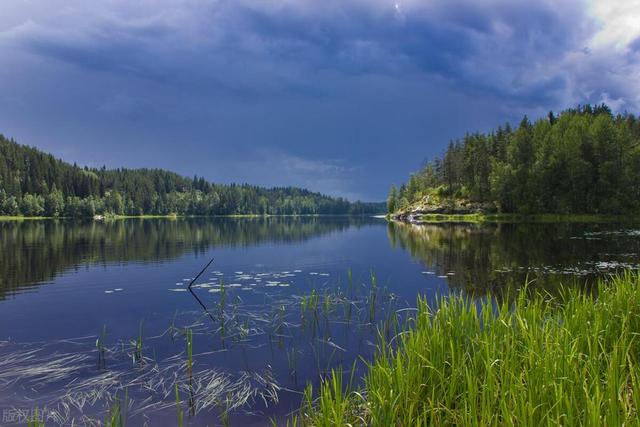 钓鱼技巧|夏季涨水好钓鱼吗?放弃这些钓鱼误区,找对时机钓位才会鱼获多多