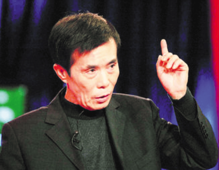 吴倩|老艺术家何庆魁: 75岁高龄, 被儿子爆料\他嫖不动了, 每月1万就够用了\