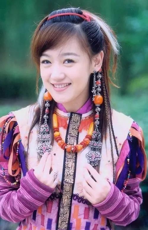 胡歌老婆1天仨瓜!高学历是假,白富美是假,知情人曝出结婚内情