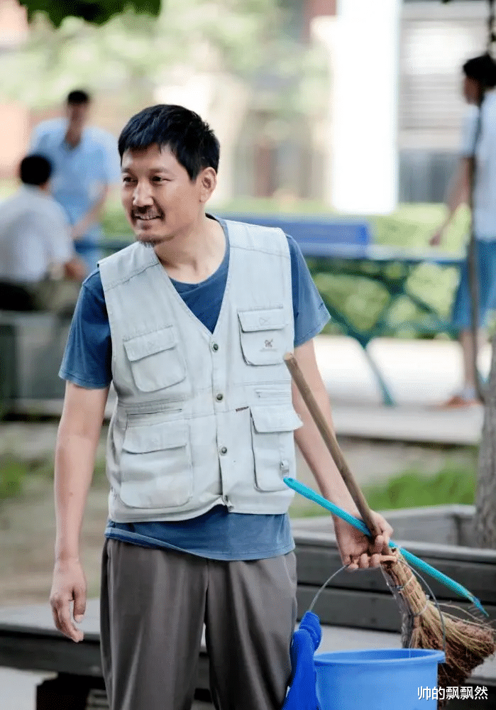 茵娜：嫁给演员李崇霄，恩爱23年丈夫离世，如今与女儿相依为命