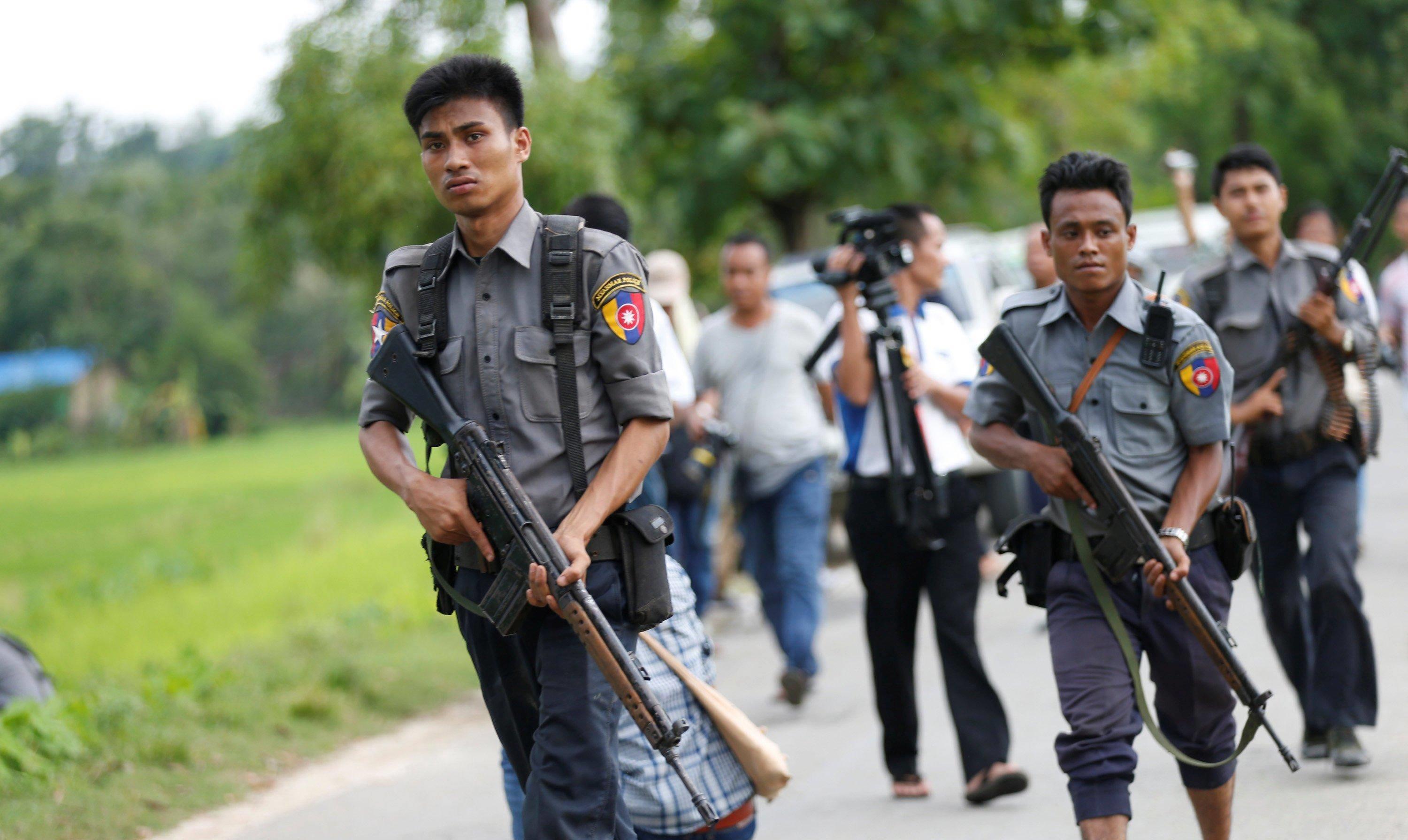 明码标价,一个中国人30万 - 电视剧资讯(主打网)