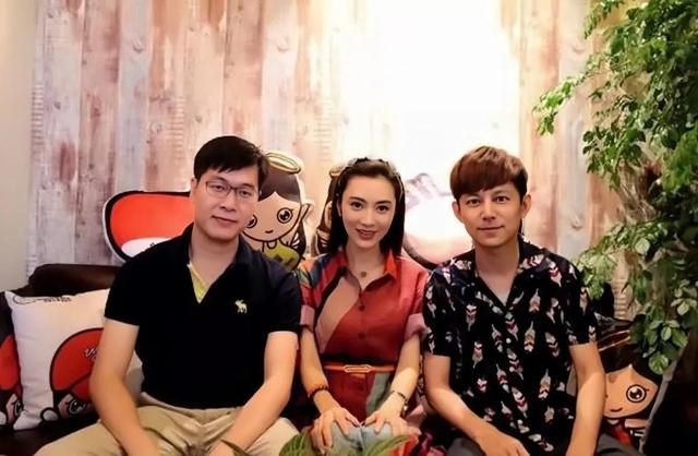 尹峰：《非你莫属》中的“神仙姐姐”，虽发展不利，但未来可期