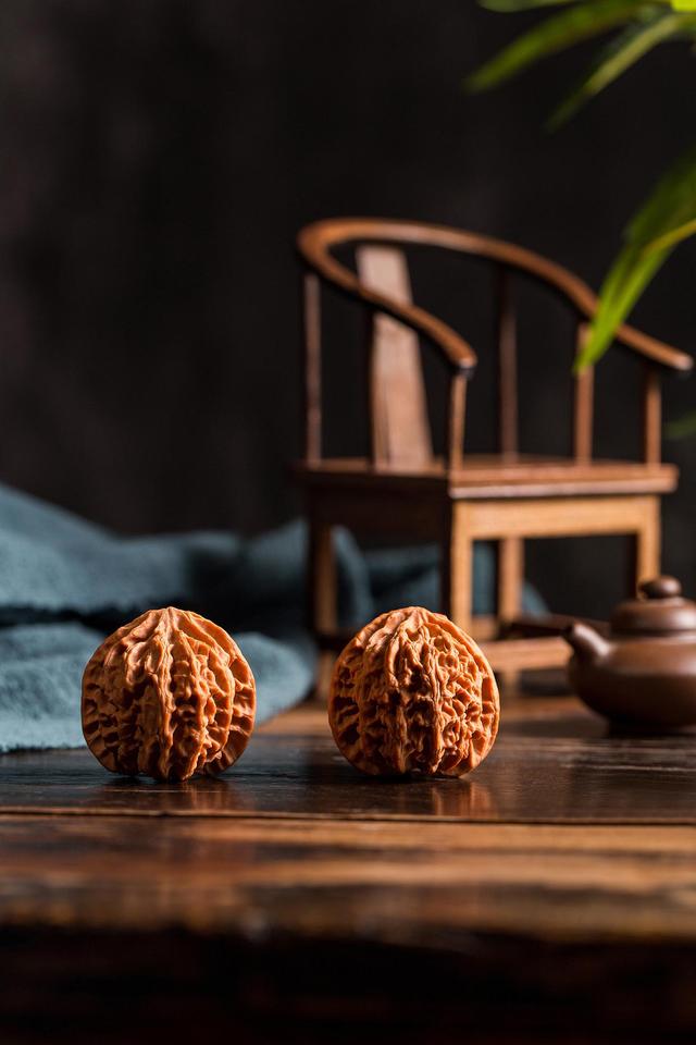 文玩|文玩已经流行上百年了,为什么市场,依然这么乱?