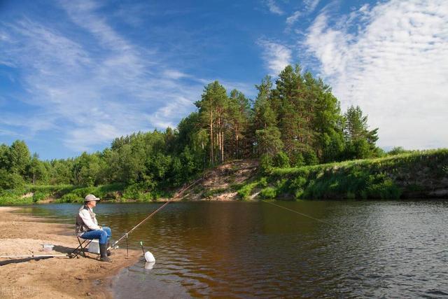 盛夏季节钓鱼,鱼不开口怎么办?注意这几个细节,渔获翻一番!