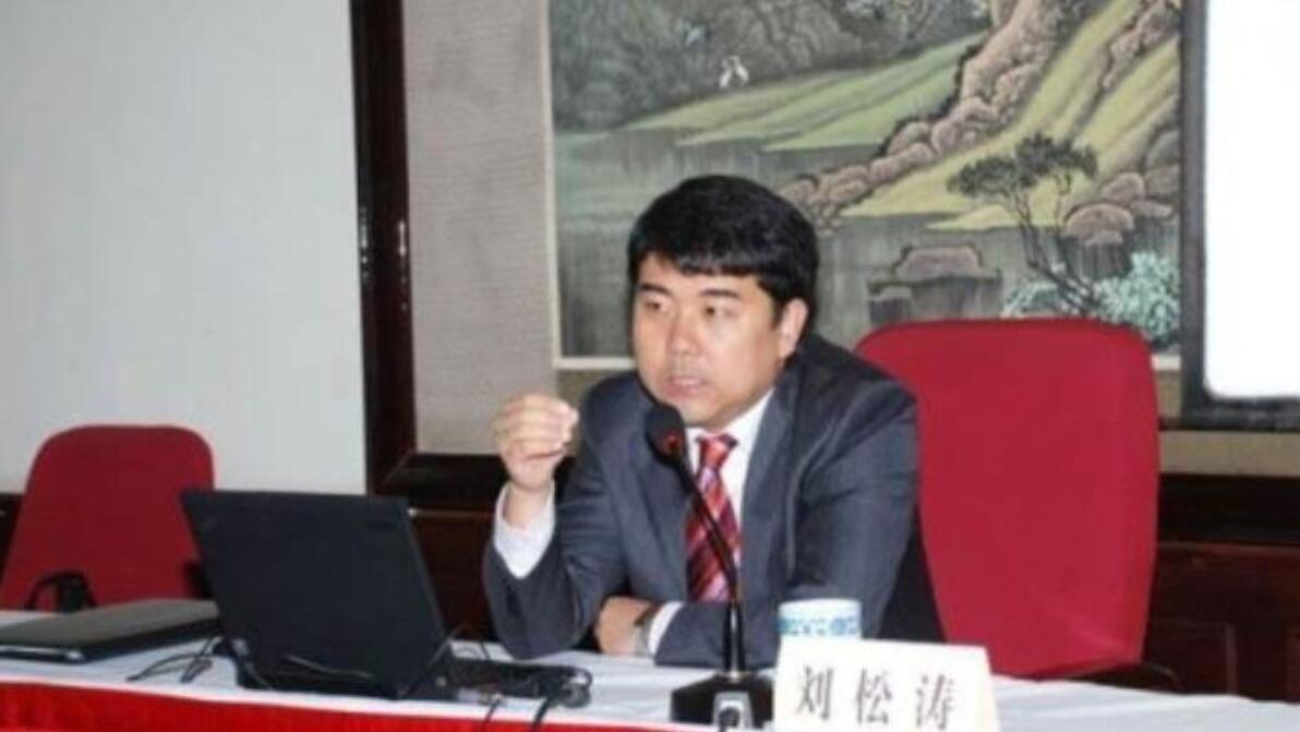 穿衣搭配|一本“春色日记”，将刘松涛的荒唐，展现得淋漓尽致