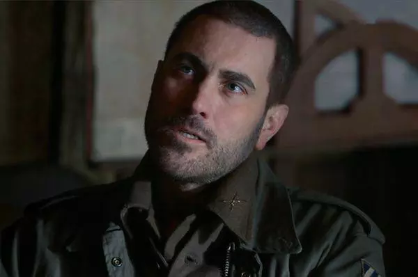 流浪地球2|外籍群演自曝《流浪地球2》拍戏经历,日薪近3000,待遇堪比皇室