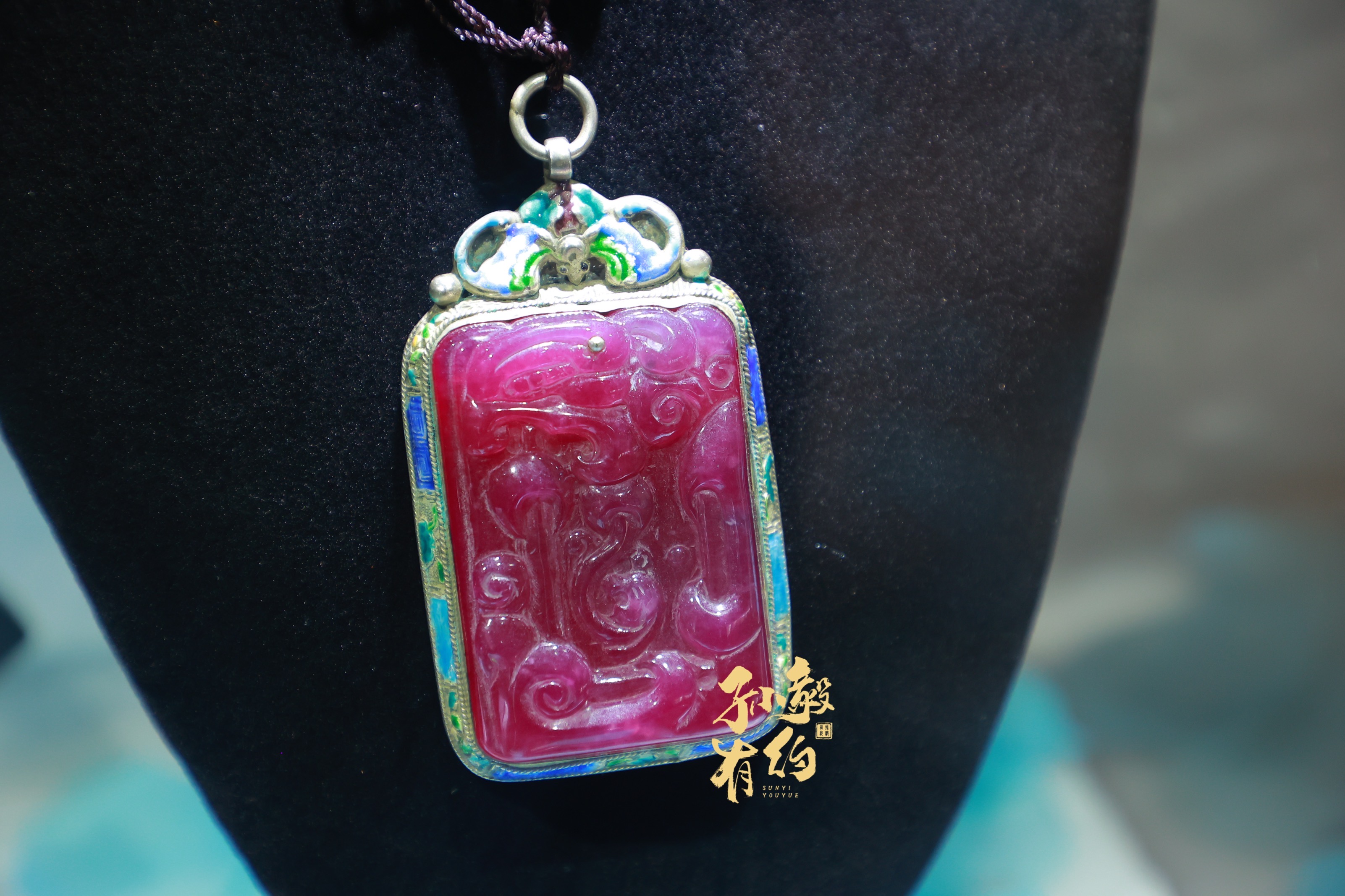 翡翠|为什么说传统老翡翠是时代风口?