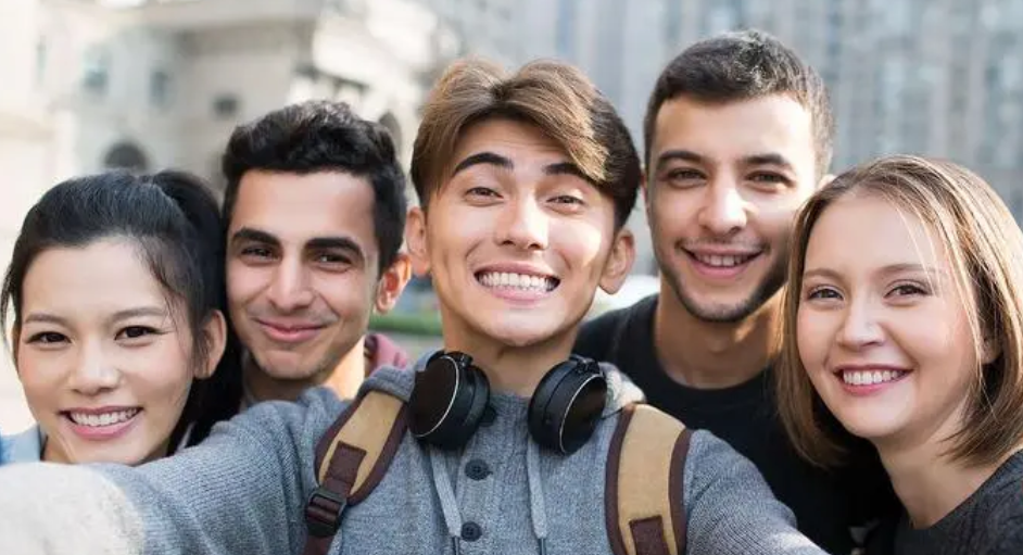 英国|把潜规则公开化, 一国企招聘公示标注主任之女, 该女疑英国水硕毕业