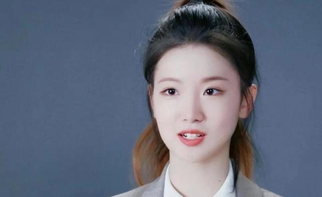 孟羽童|孟羽童并非离职而是“开除”？接私活还考勤差，双方均作出回应