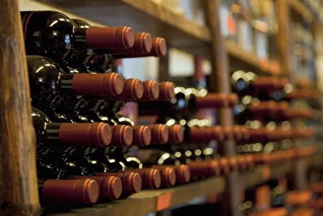 |家里的红酒过期怎么办?还能继续喝吗?行家:不要再被被误导了