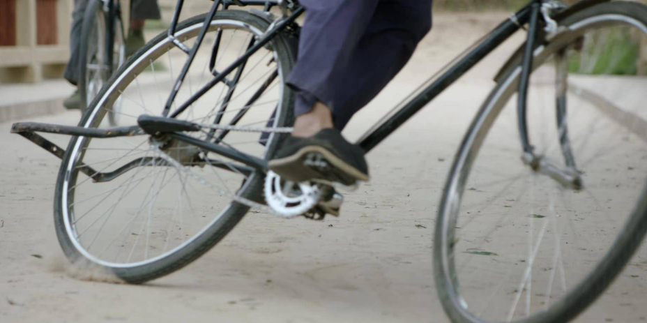 李沁|从赵露思到李沁,大咖明星们,请放过正剧吧