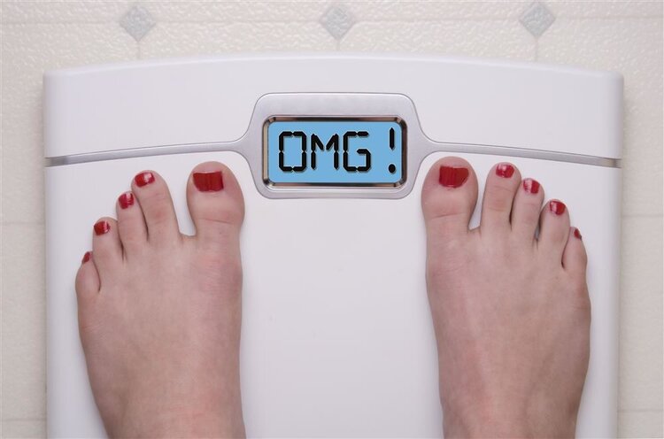 |女性50岁以后，体重在多少斤比较合适？自查一下，或许你其实不胖