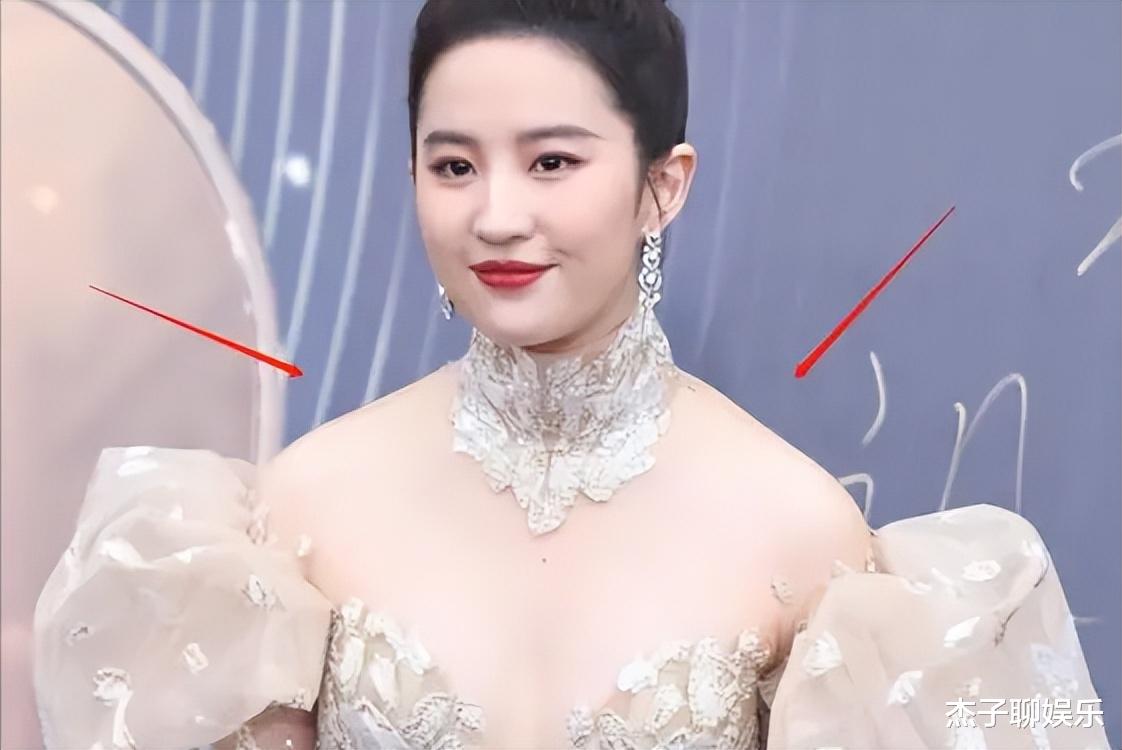 谢楠|100斤算胖吗？谢楠瘦脱相、张天爱直角肩，这种畸形审美何时到头