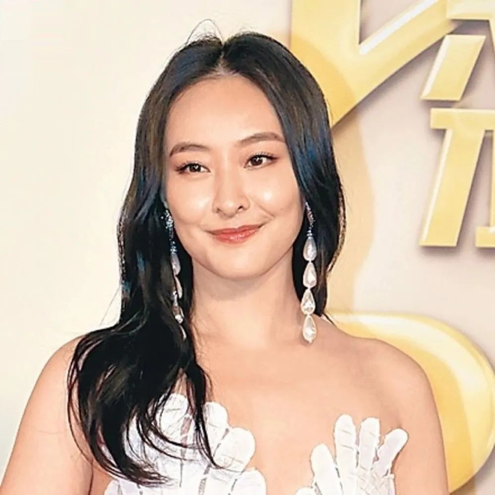 蔡思贝|Tvb年报官方排名!蔡思贝登终极一姐 陈嘉慧爆冷上首页