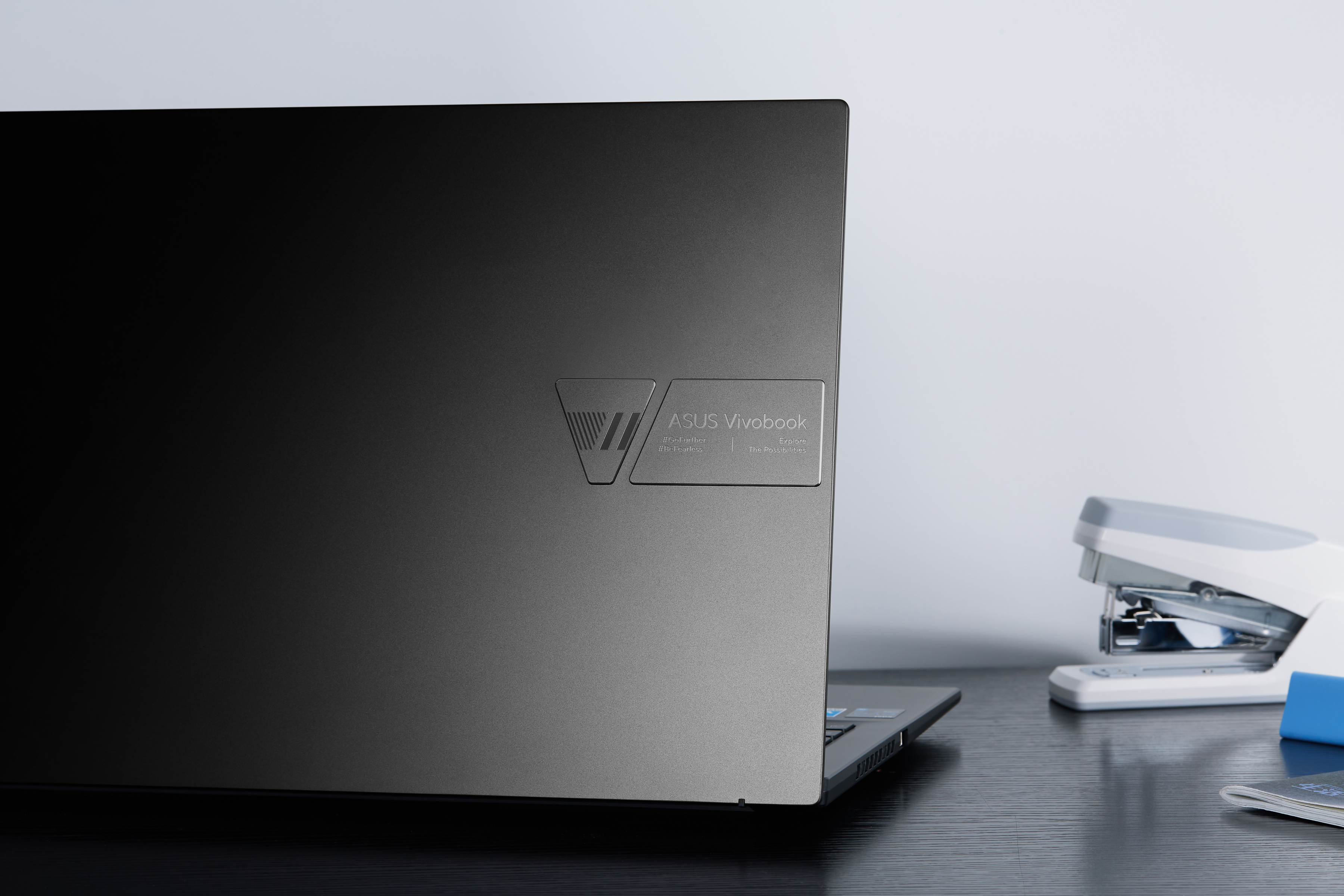 大米|职场人笔记本选购：极致生产力+OLED顶级屏，新款无畏15i很值得入