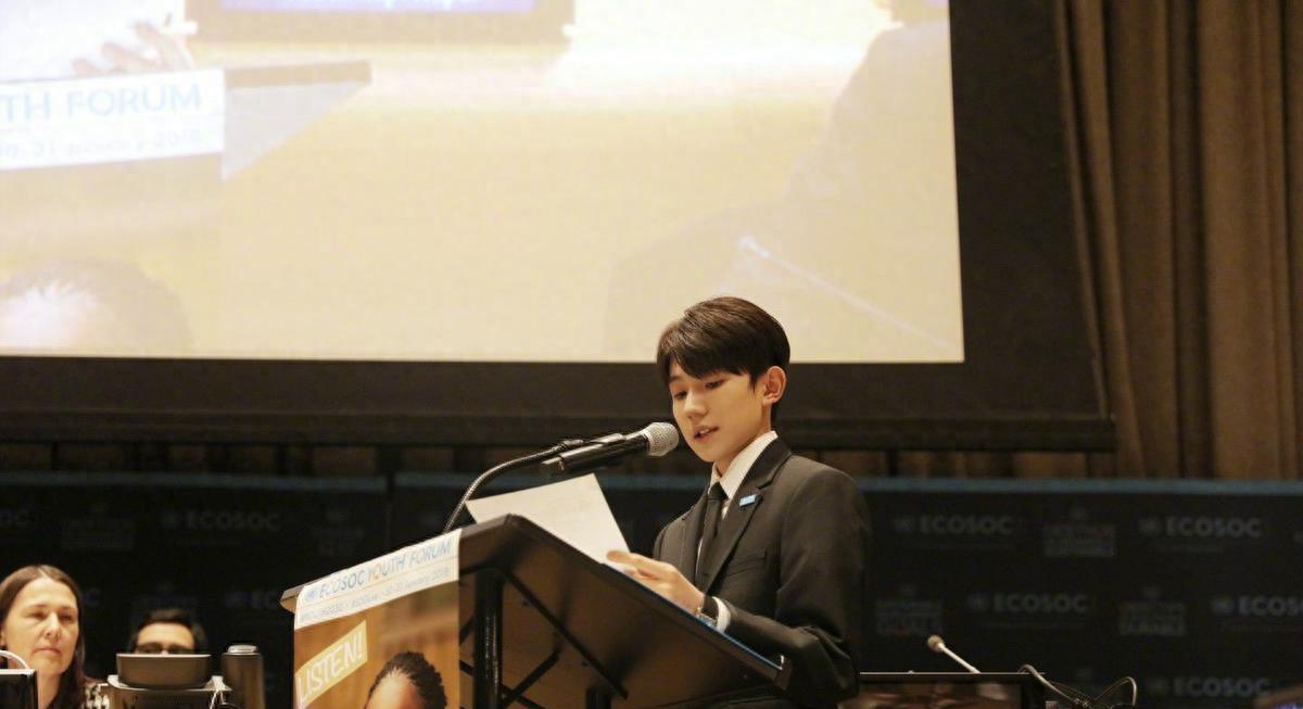 洋相百出！所谓的歌坛顶流，却一首代表作没有，这些明星不知羞吗