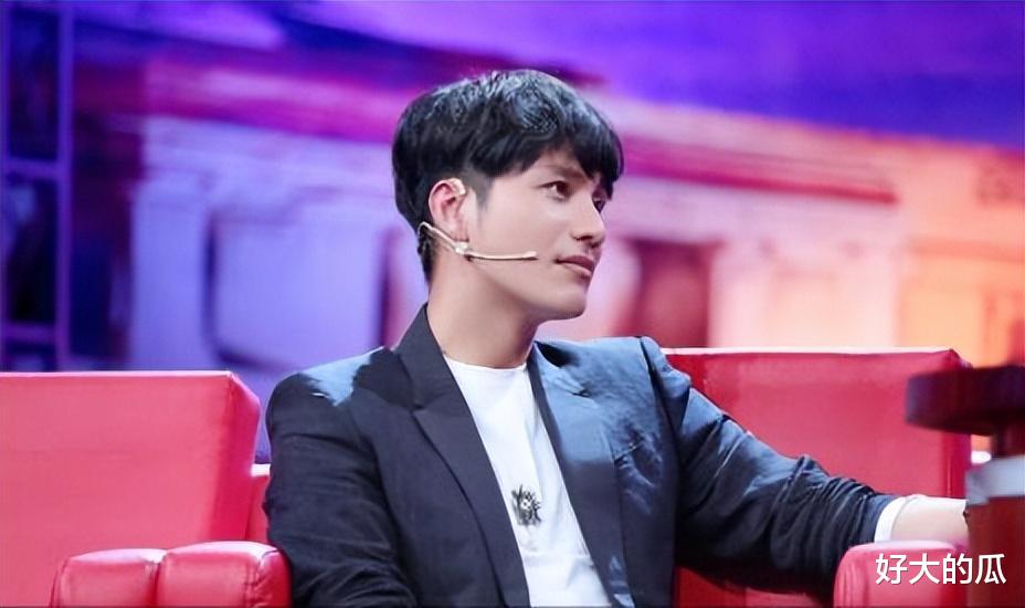 陈坤21岁的儿子晒出劳斯莱斯豪车，面相浮现生母基因，陈坤回应了