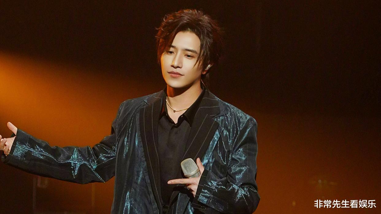 爱如火|《天赐4》剧本明显,双C位拿金曲,《爱如火》引争议,鉴音团尬夸