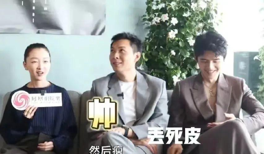 25岁刘昊然近照变样，眼小脸肿头发油，被指撞脸包贝尔