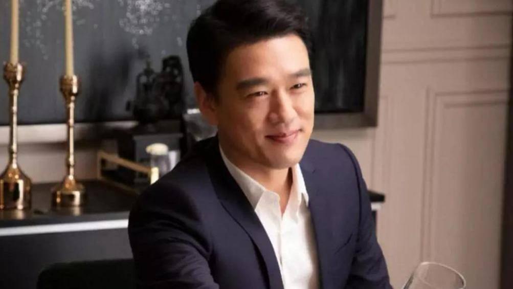 2023年9月2日，知名演员王耀庆在一次公开活动中发表了一番言论，引发了广泛关注和热议。